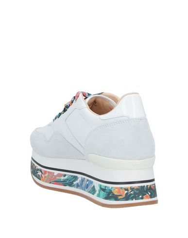 Woman Sneakers White