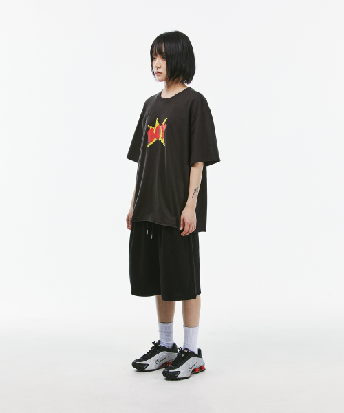 Two-Tuck Regular Bermuda Training Pants