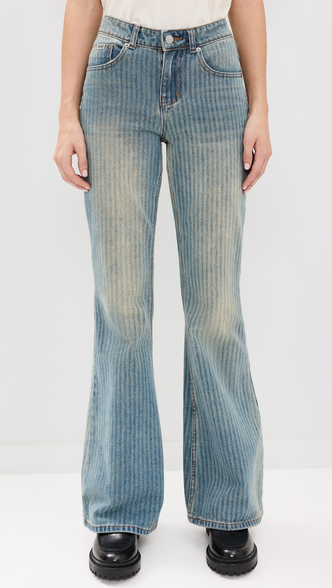 Ripley Boot Cut Jeans Dirty Wash