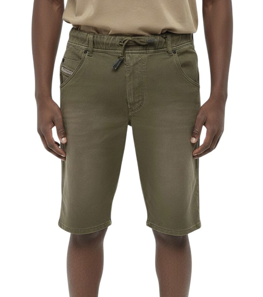 Slim-cut drawstring shorts
