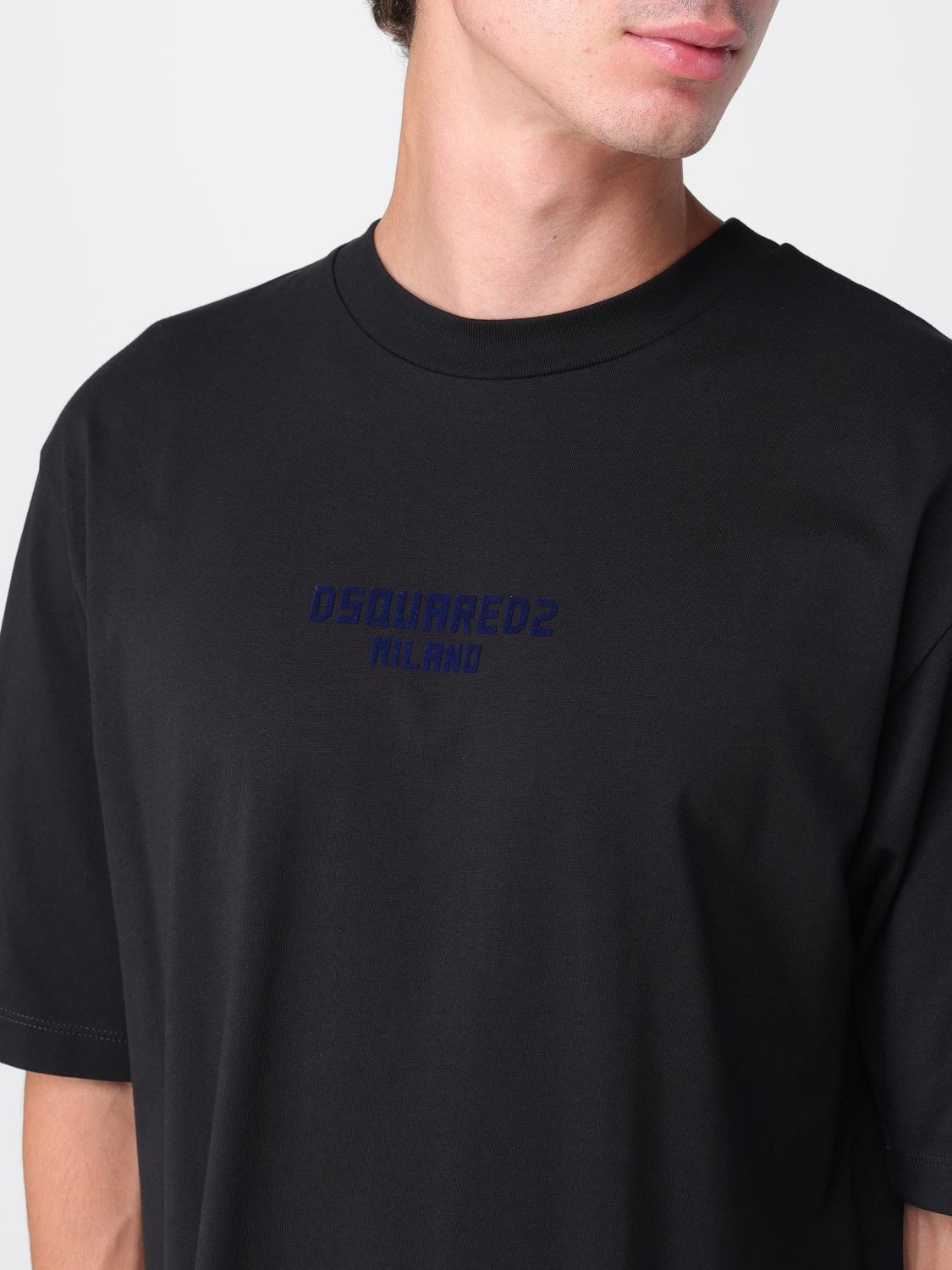 T-Shirt Men color Black