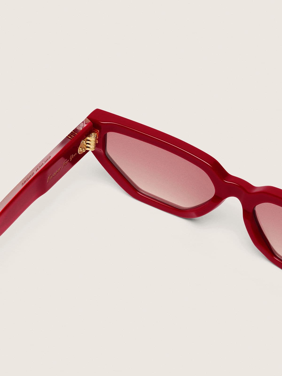 Golden Goose - Jackie Rectangular Style Sunglasses With Red Frame And Lenses, , : U