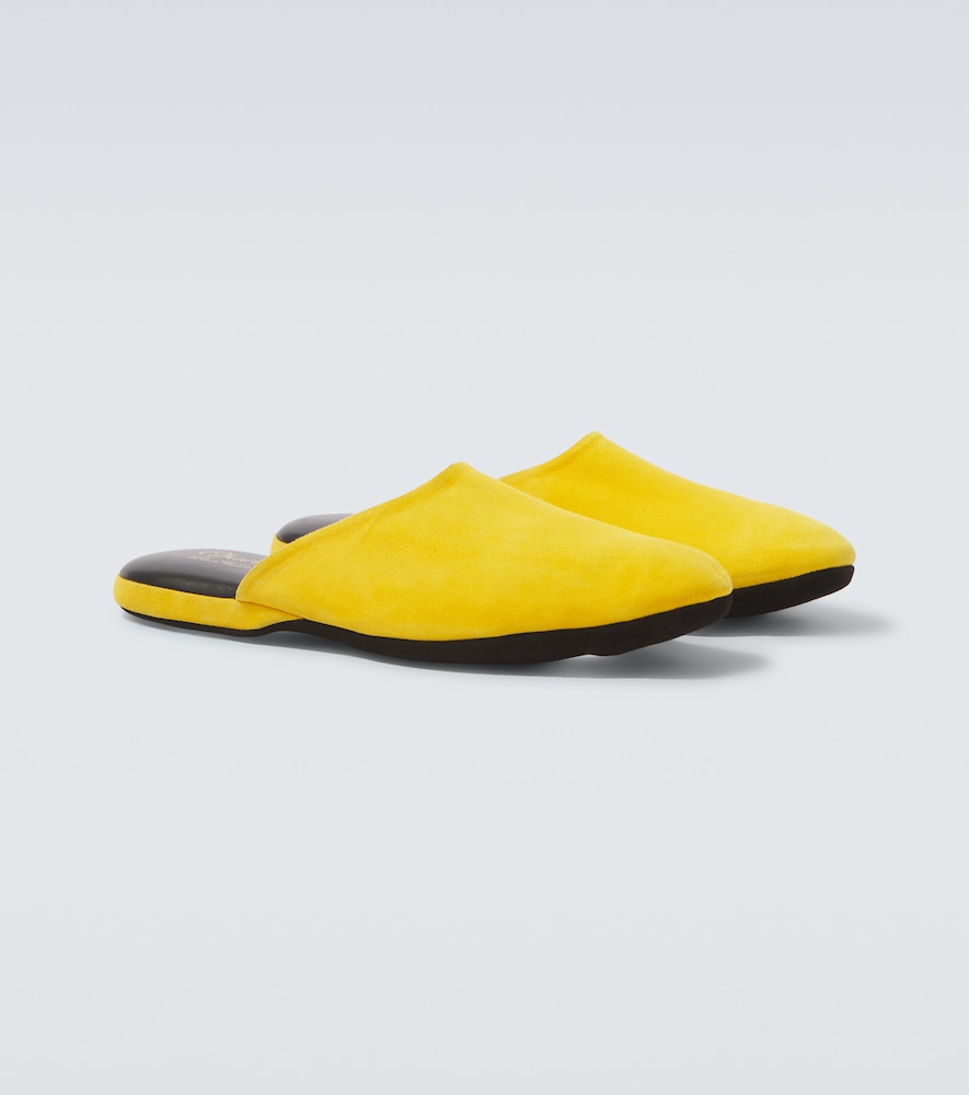 Suede slippers