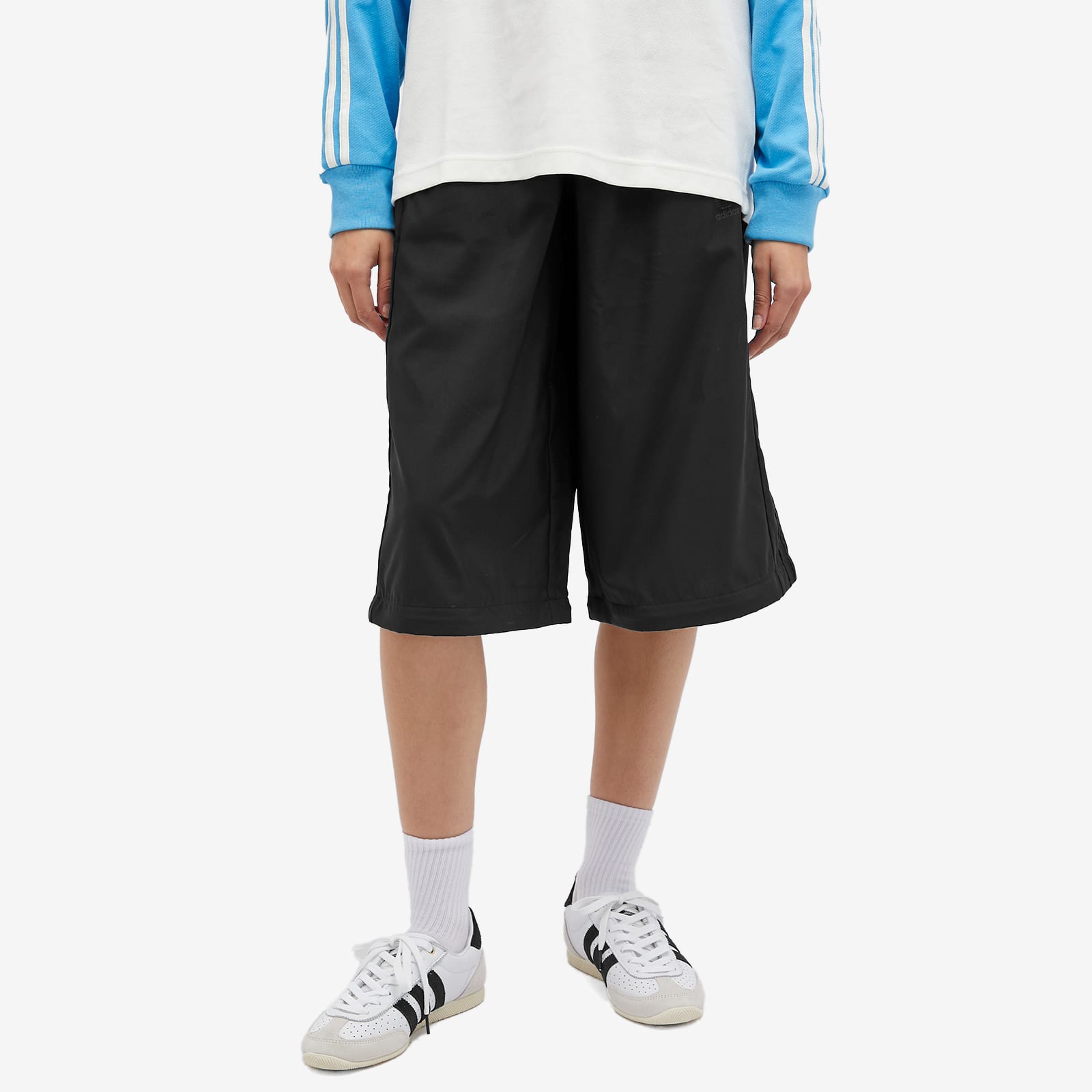 아디다스 Women's Rasant Oversized Zip Off Track Pants in Black JW9742