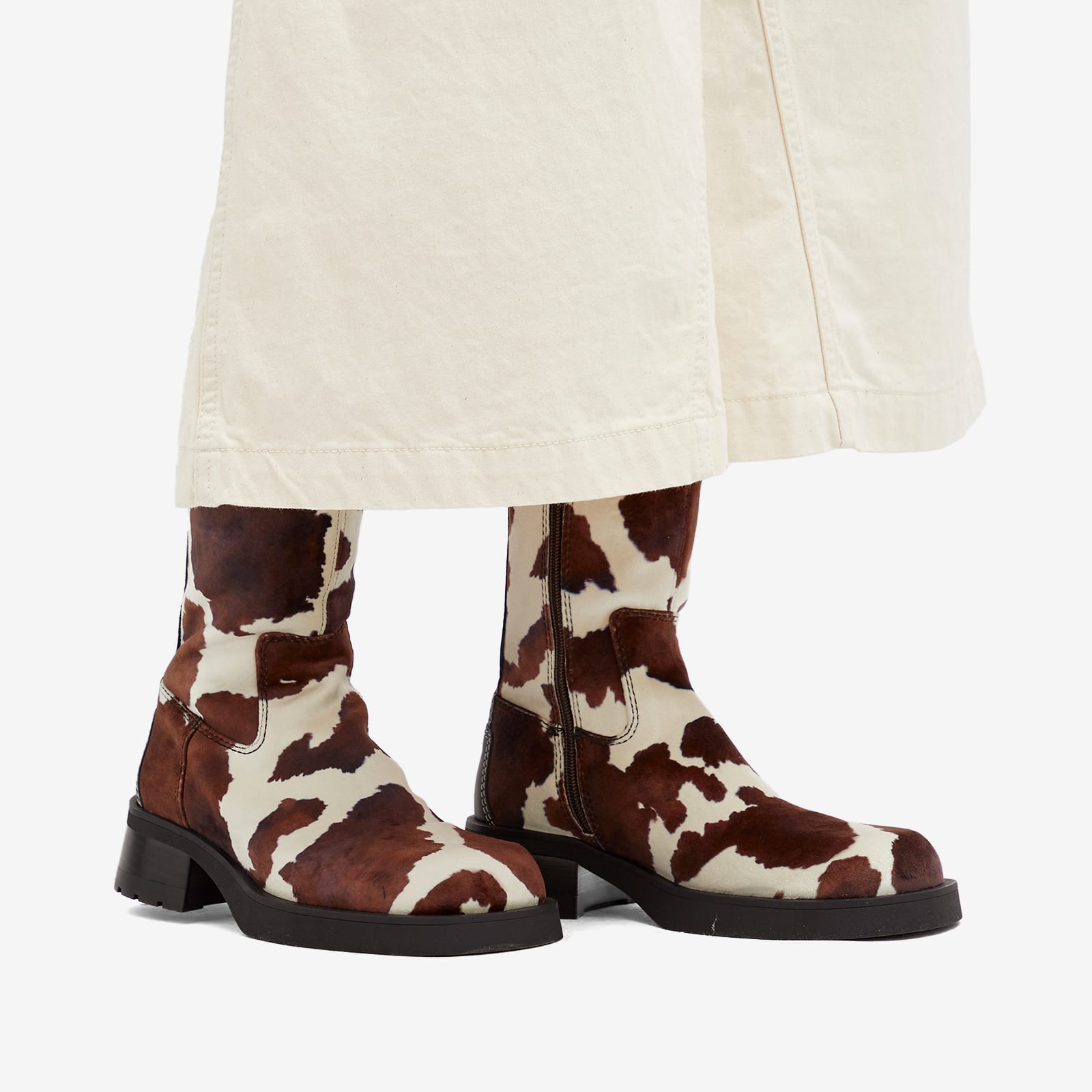 Women's Yolanda Ankle Boots in Cow