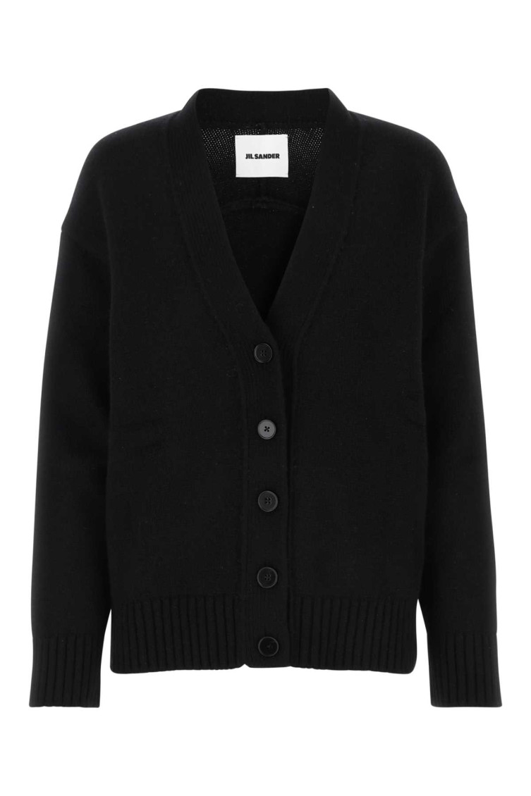 V-neck button-fastening cardigan