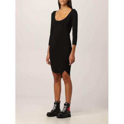 Three quarter-sleeved fitted dress - Black