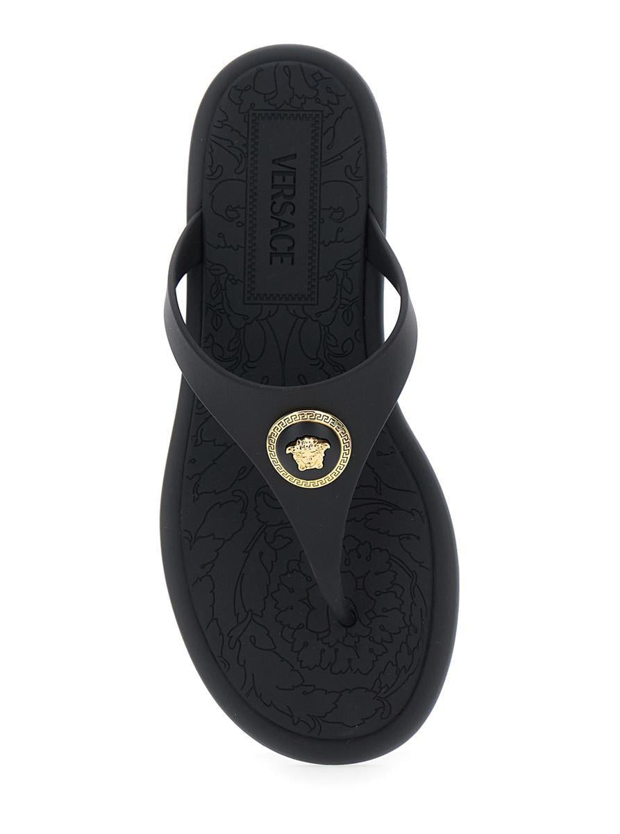 Black Slides With Medusa Detail In Rubber Woman