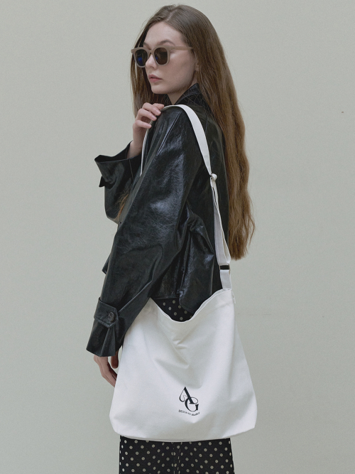 Canvas Logo Square Bag