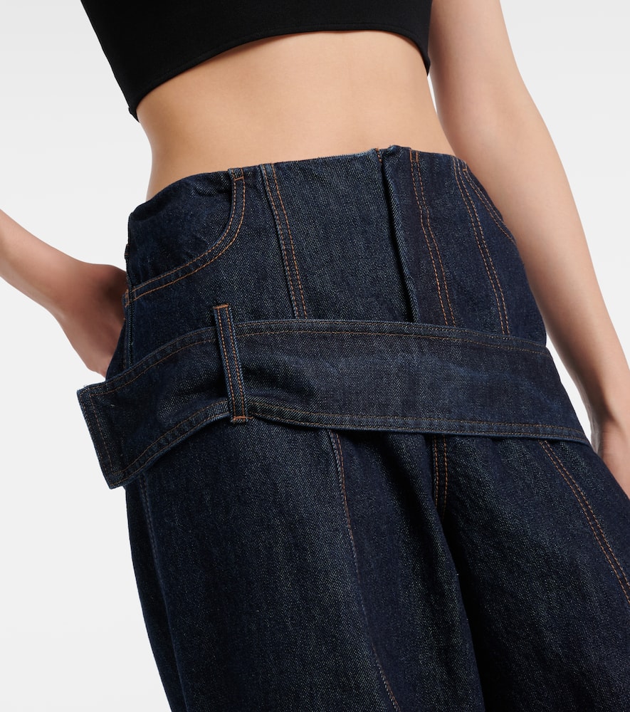 Runway low-rise wide-leg jeans