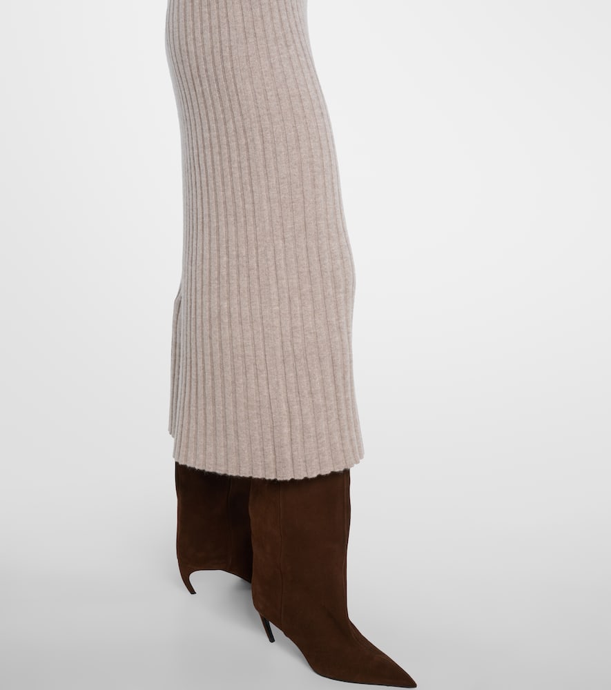 Knitted cashmere polo dress