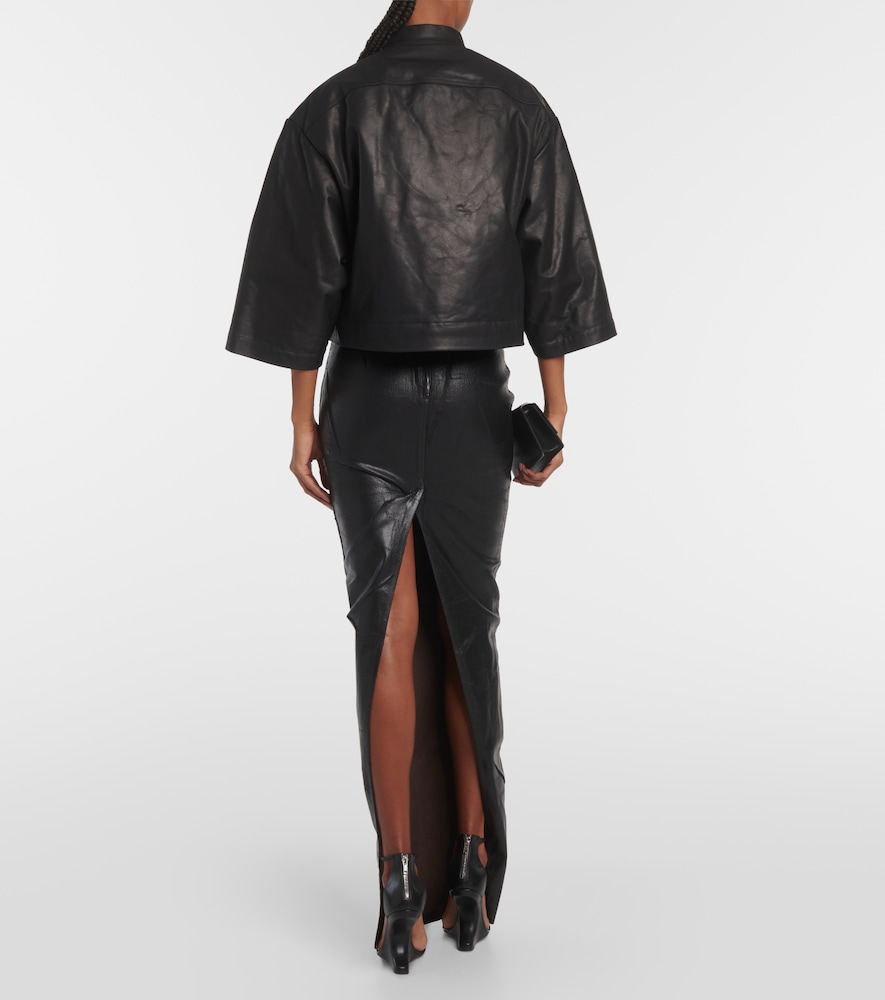 Cropped leather jacket