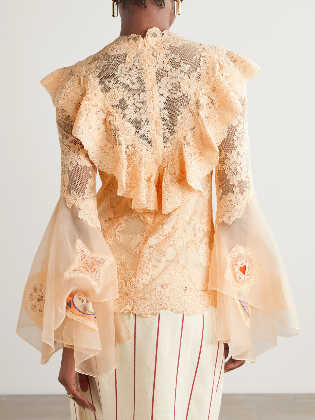 Hypnotic Appliquéd Ruffled Lace Blouse - Cream