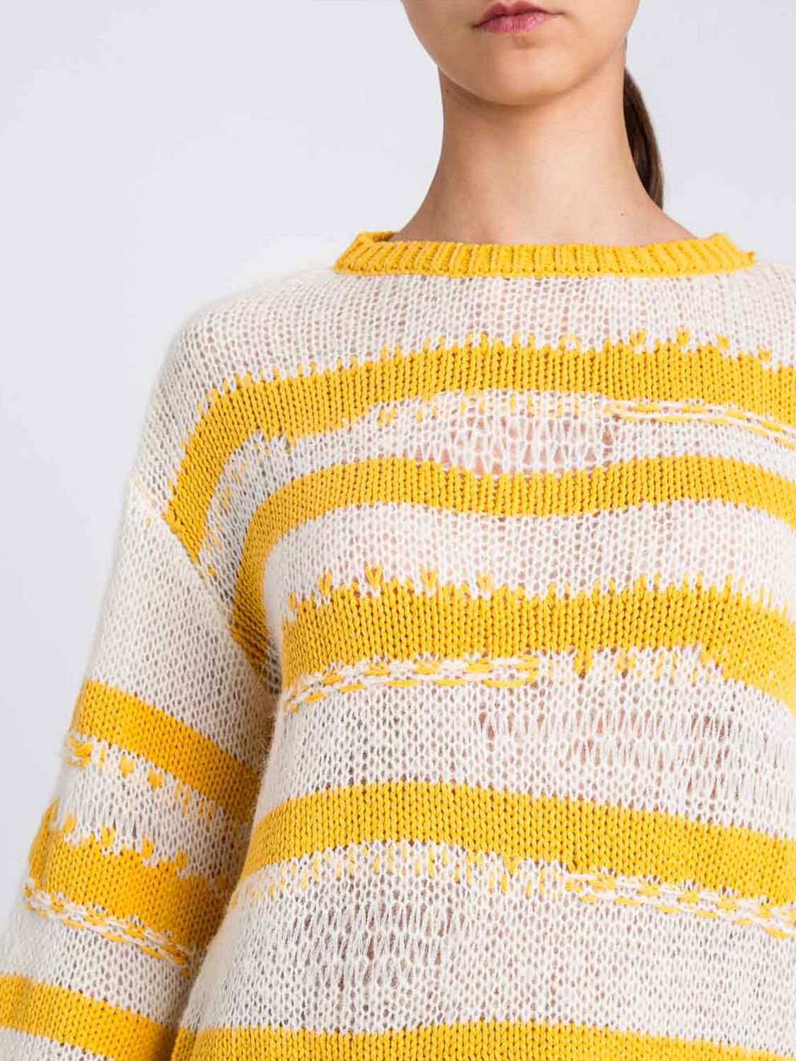 Sweater Woman color Yellow