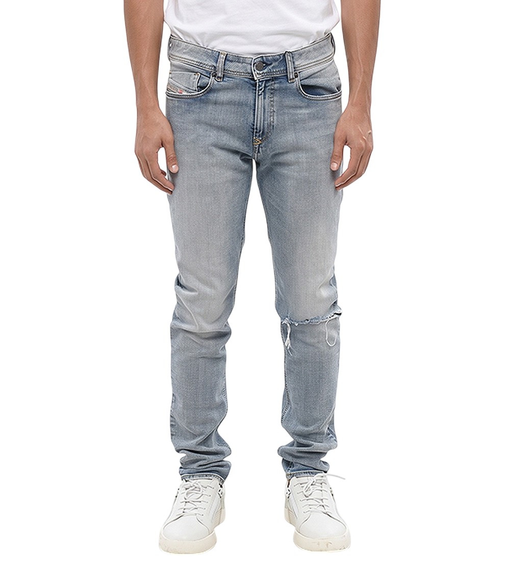 Light Blue Distressed Jeans