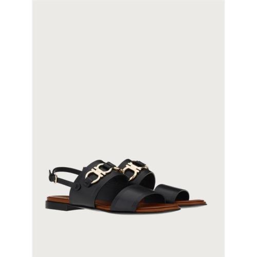 Gancini-plaque leather sandals - Black