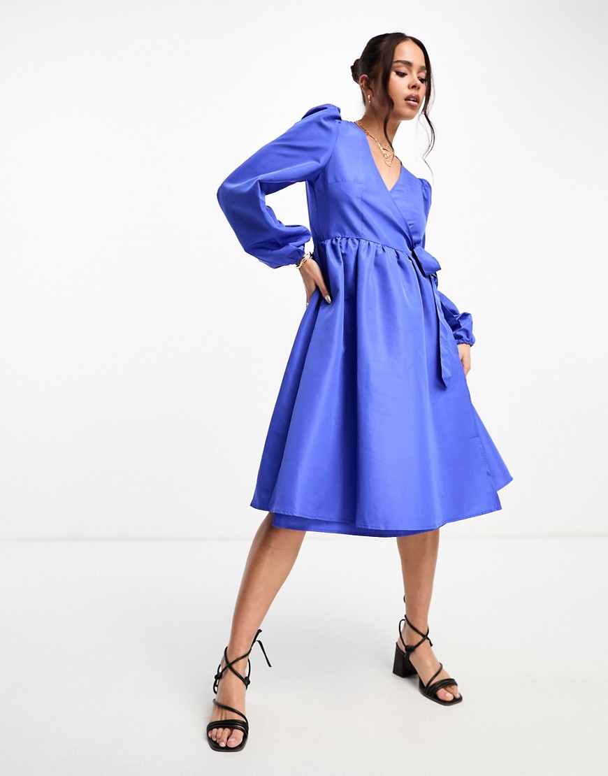 Midi wrap dress in blue