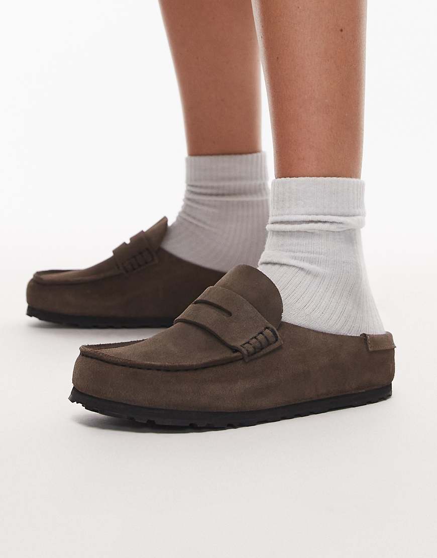 Naples wrapped loafer in concrete grey suede