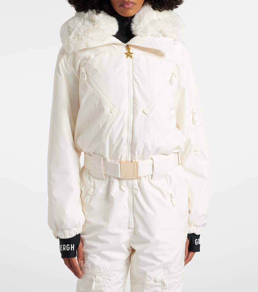 Discover ski suit