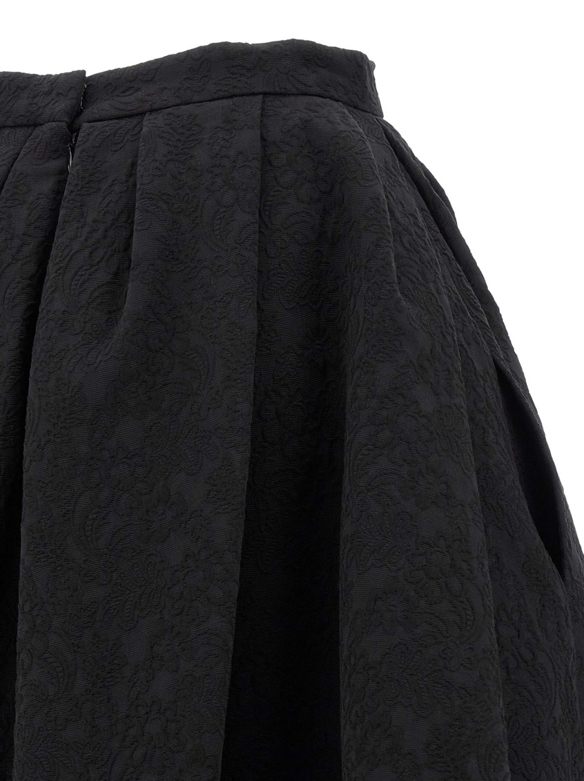 Full Skirt