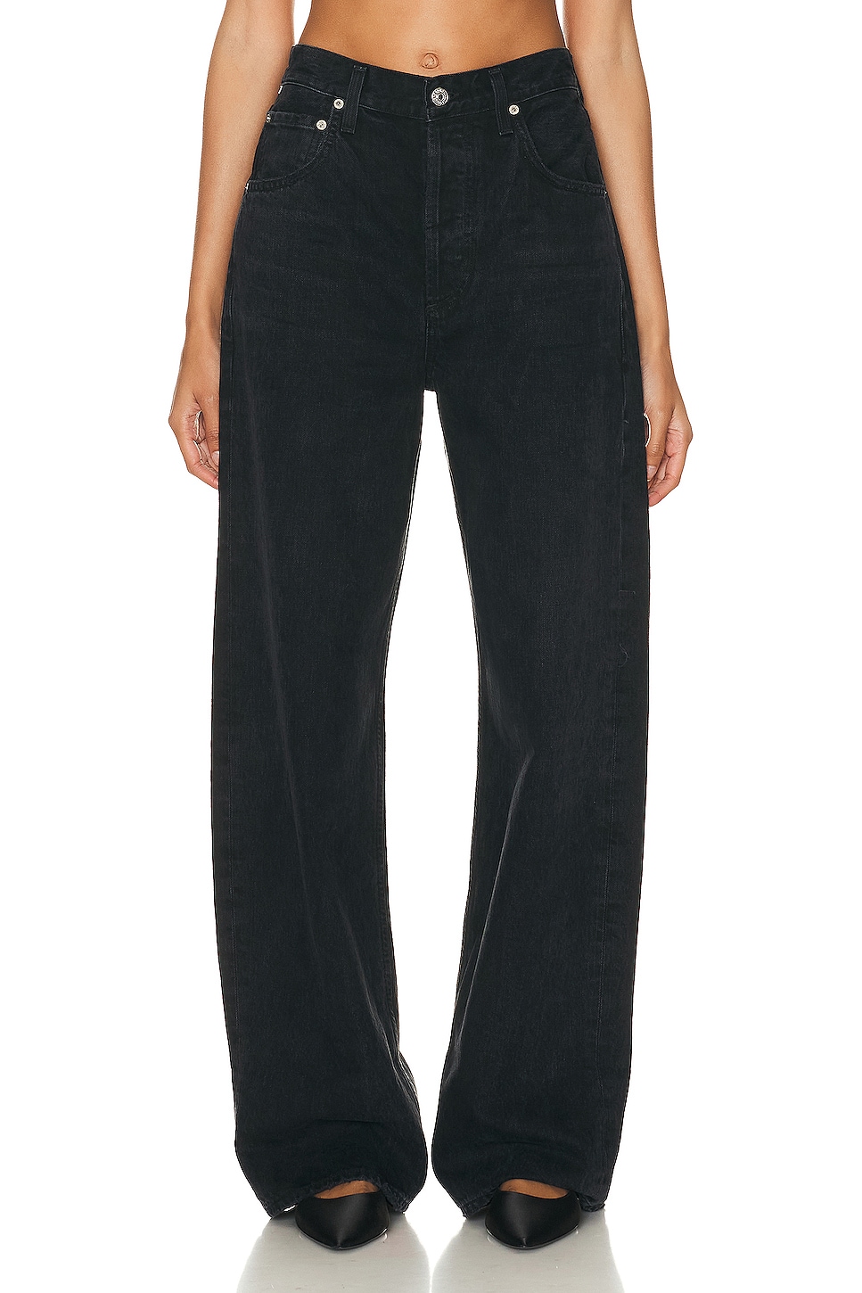 Citizens of Humanity Ayla Baggy Cuffed Crop Jeans in Voila - Black. 30 also