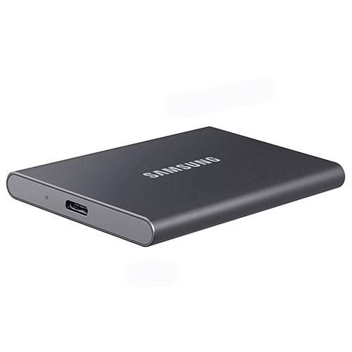 Samsung T7 Portable SSD in Grey in Black
