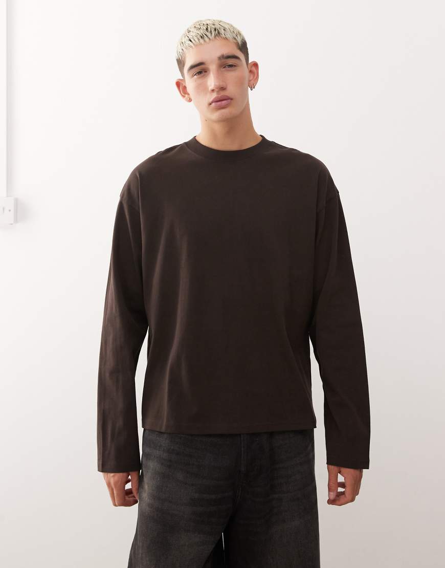Great boxy fit long sleeve t-shirt in brown