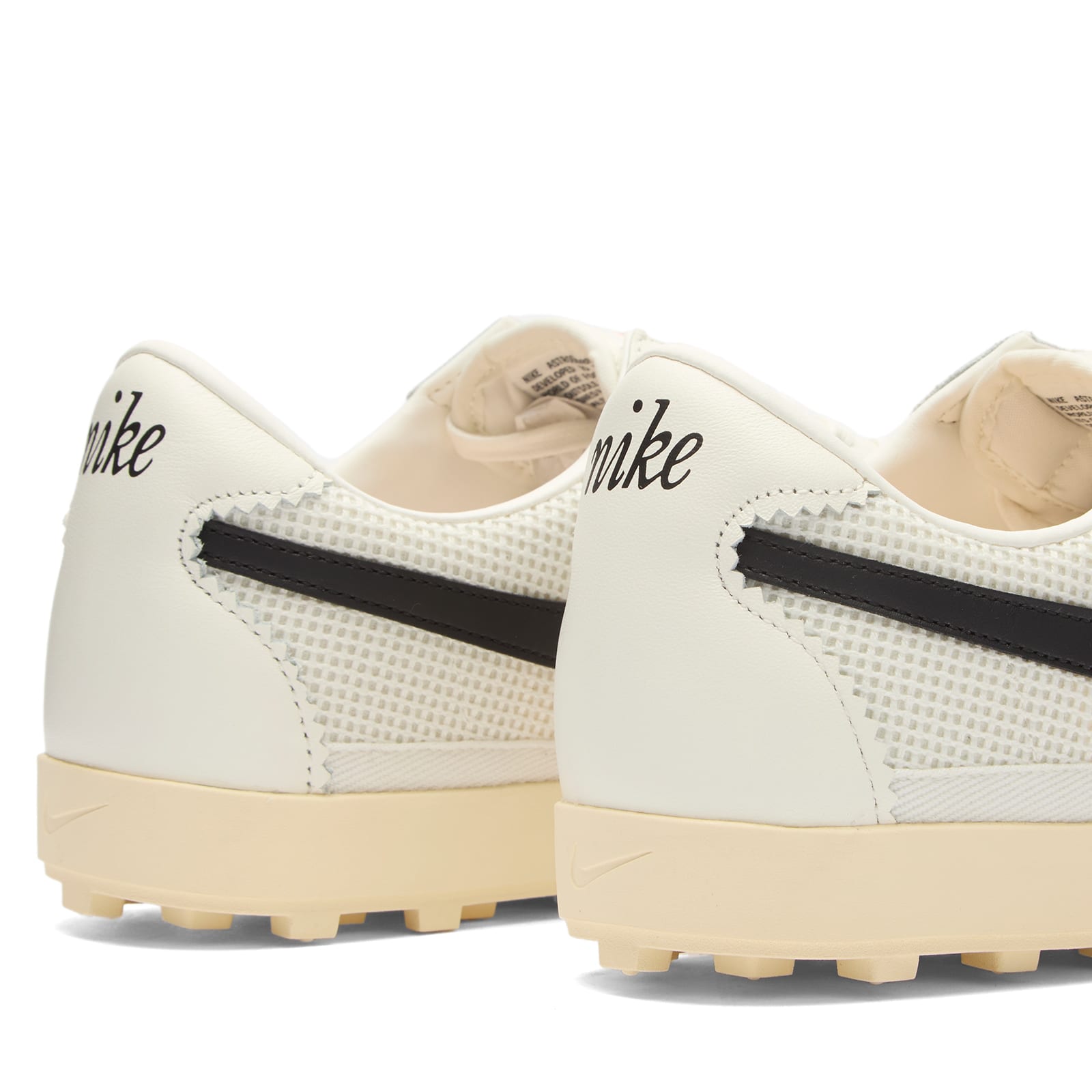 Astrograbber Txt Sneaker in Sail/Black