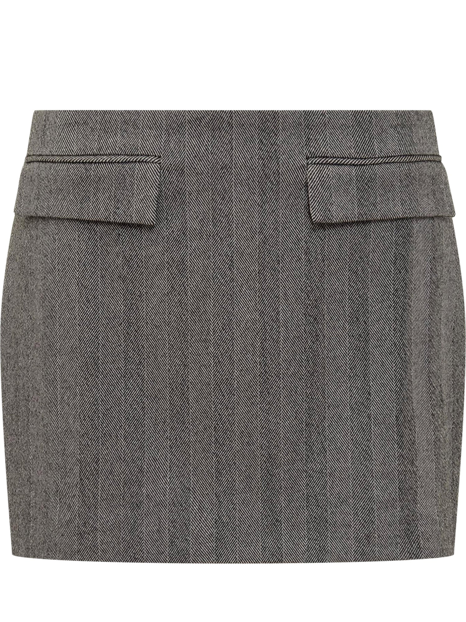 Chic Mini Skirt in Luxurious Wool