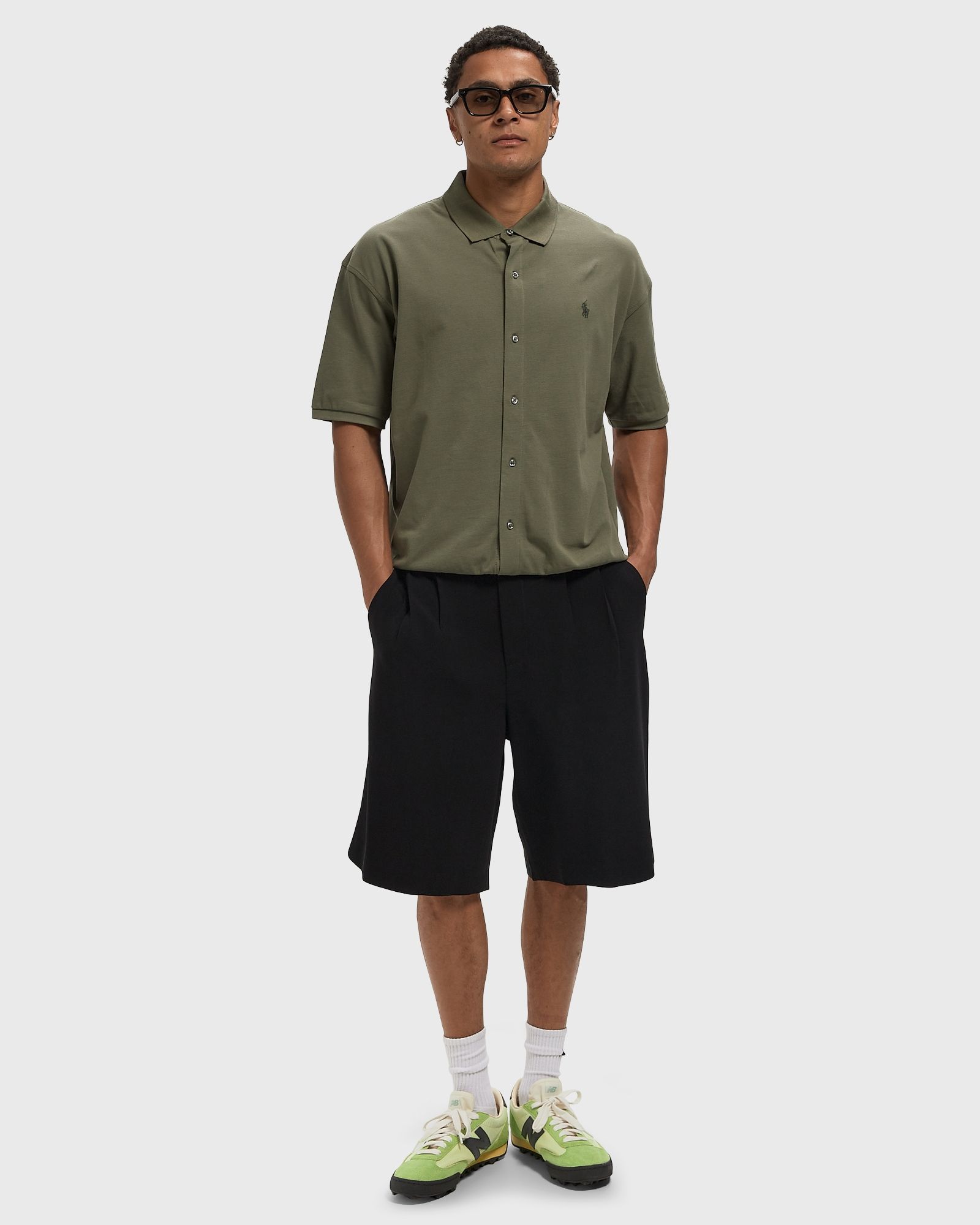 Kuro Pleated Shorts