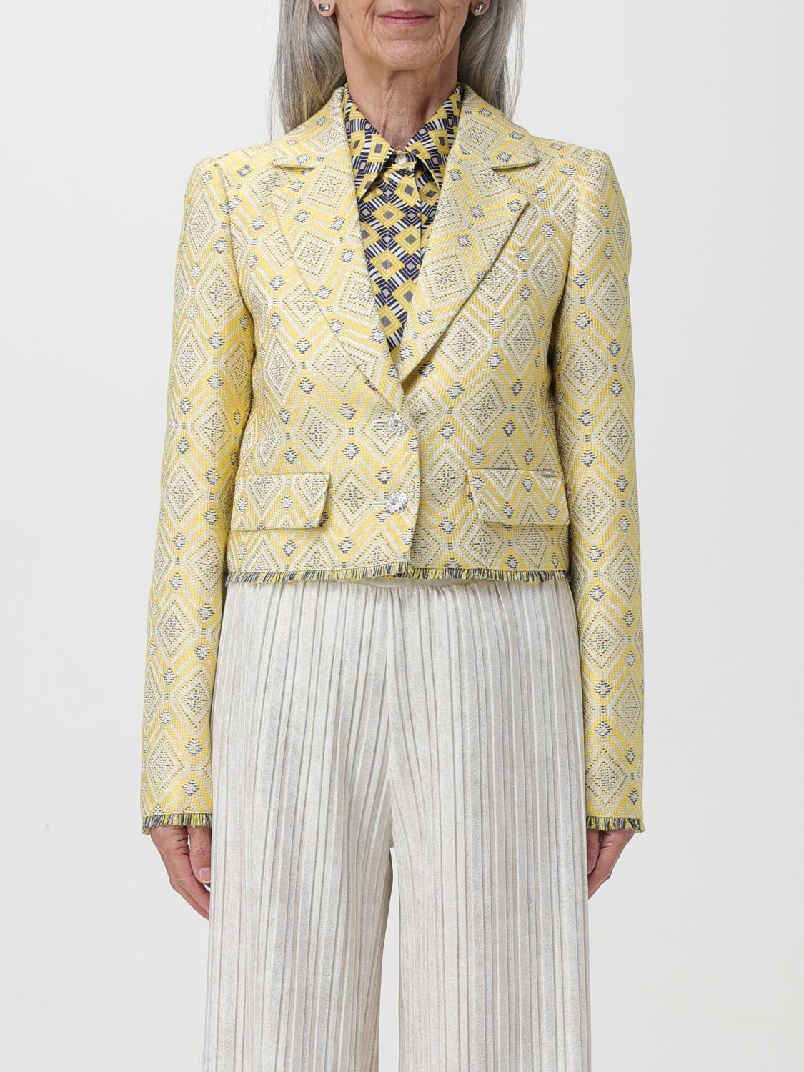 Blazer Woman color Yellow
