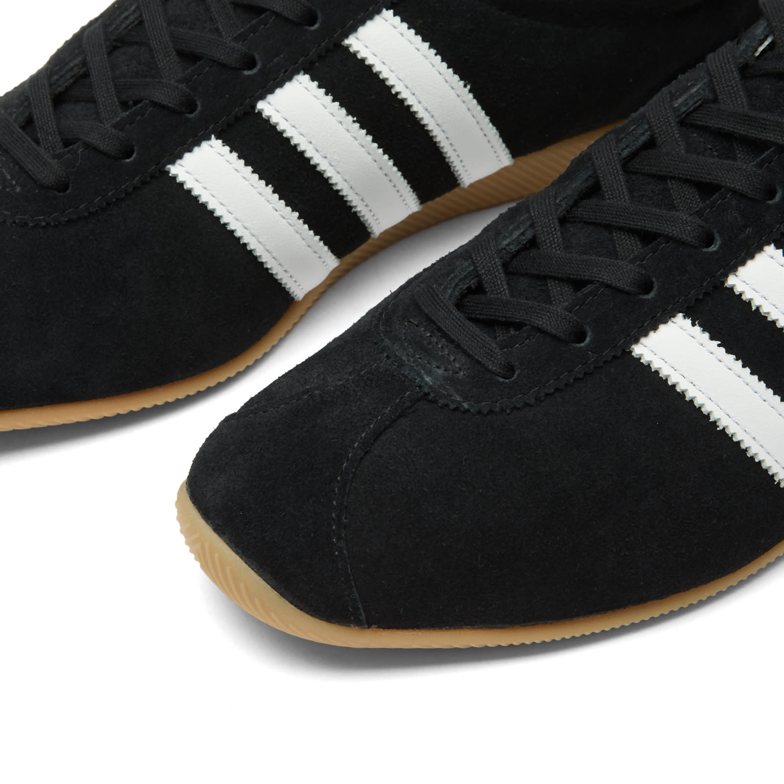 Men's Paris Sneaker in Core Black/Ftwr White/Gum