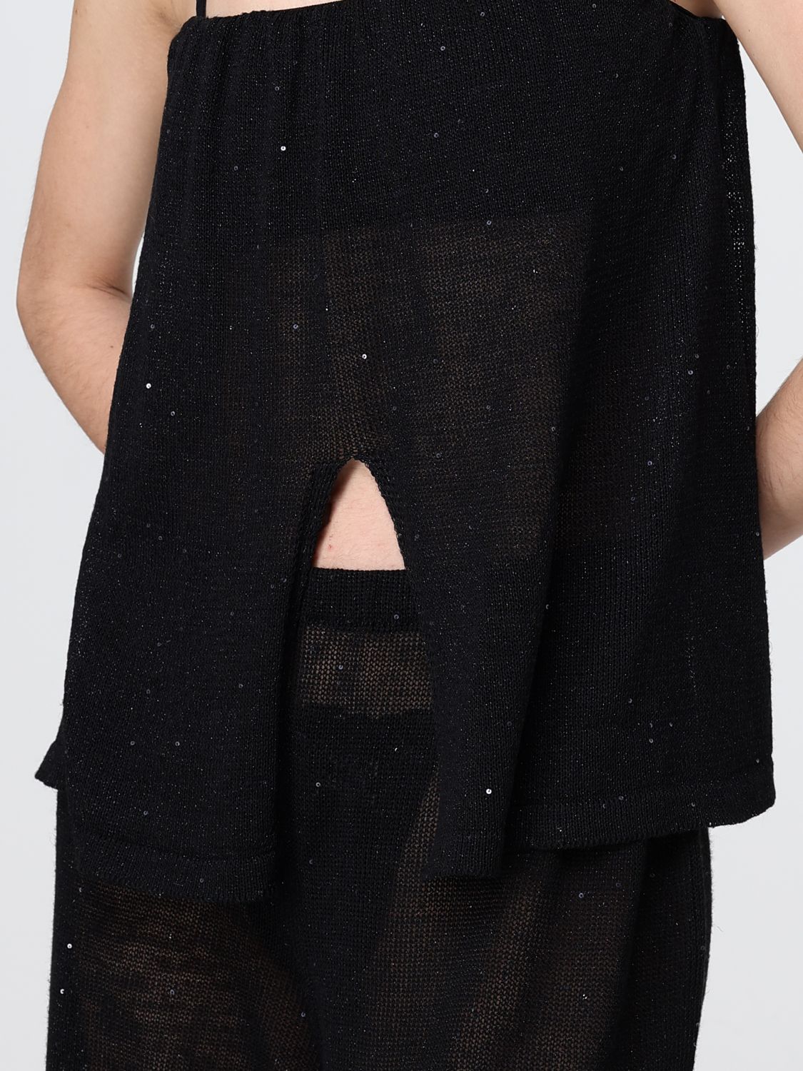 Top Woman color Black