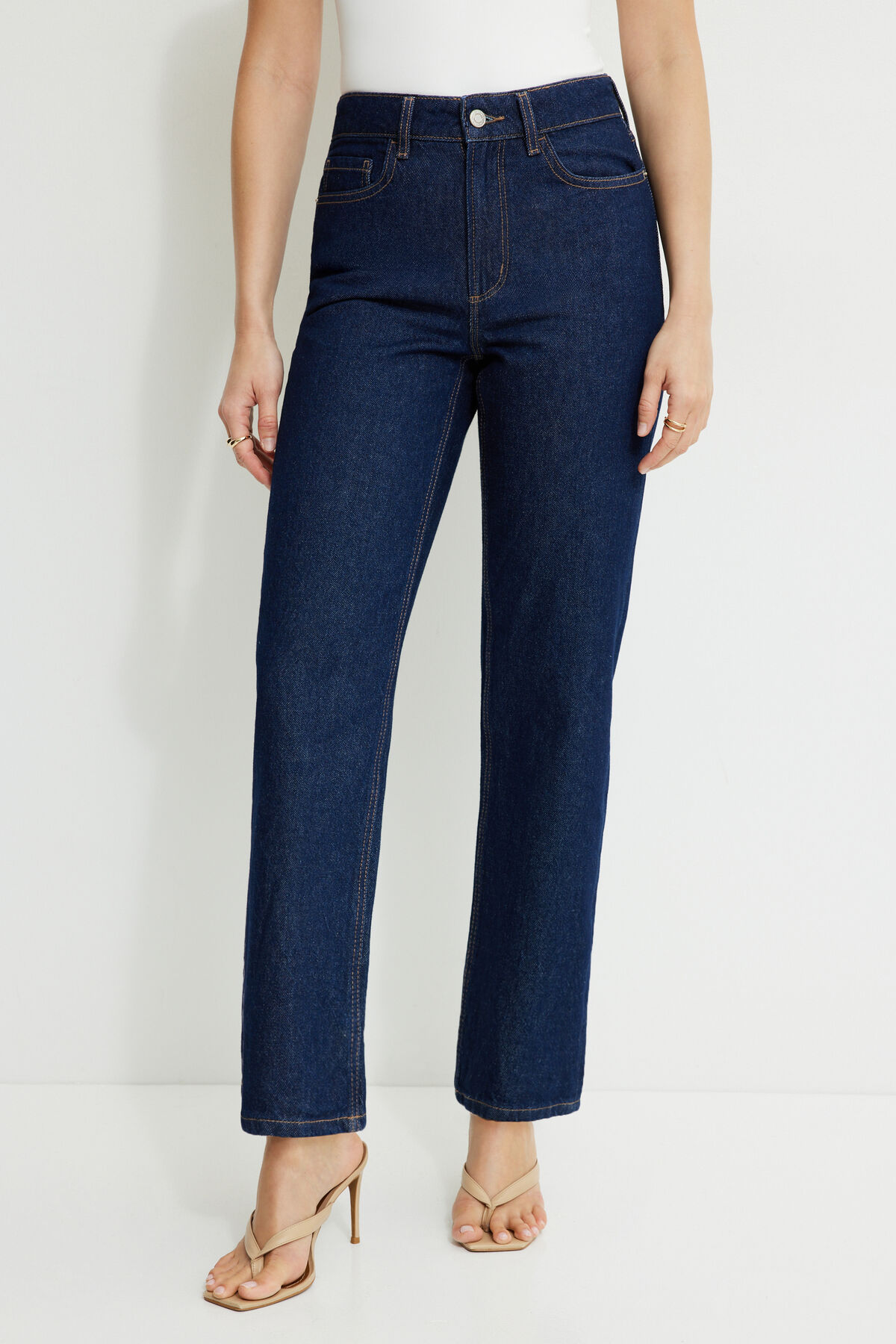 Justina Straight Leg Jeans