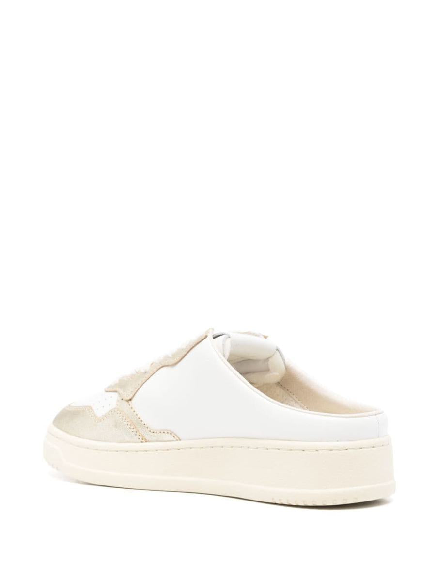 Medalist Low Mule Sneakers in Wht/Platinum