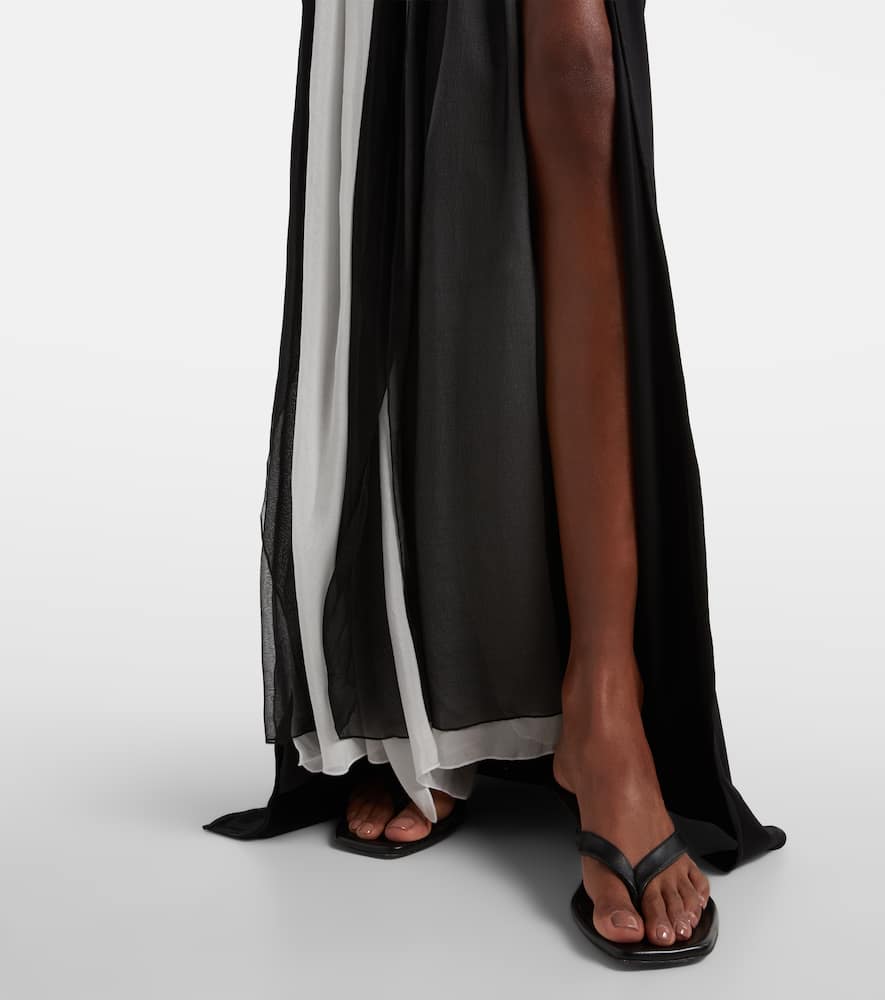 Carnation maxi skirt