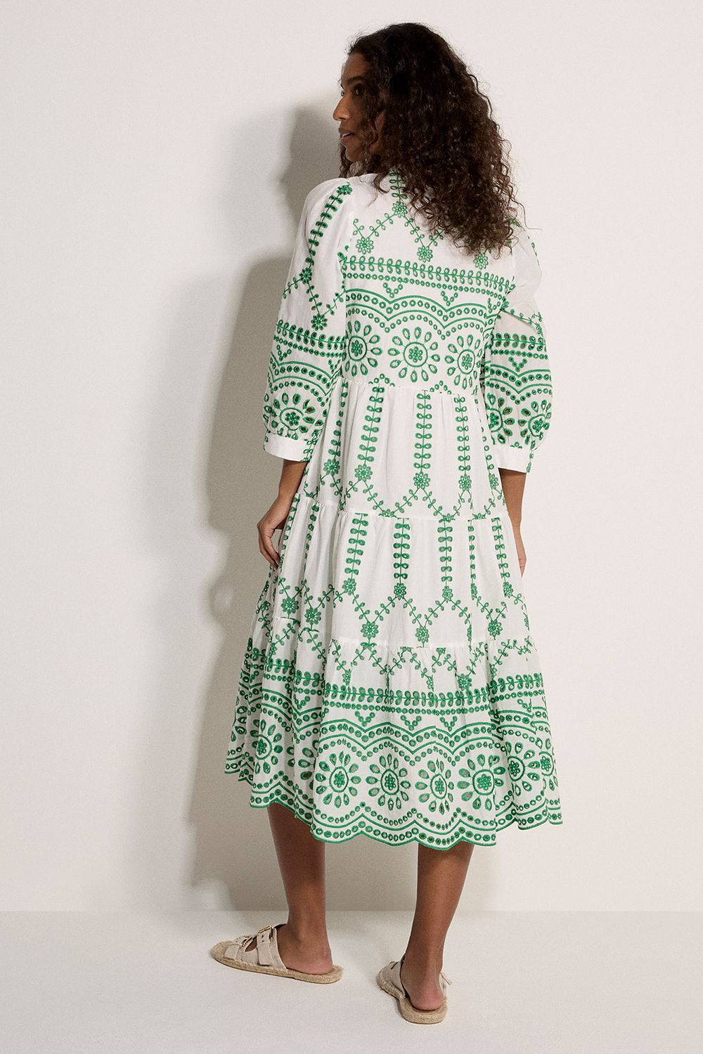 Apricot Women's Floral Cotton Blend Broderie Anglaise Midi Dress in White
