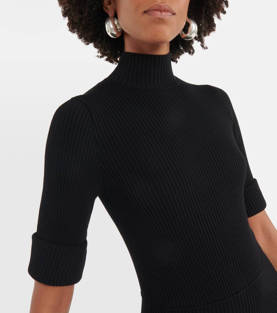 Plissé knit midi dress