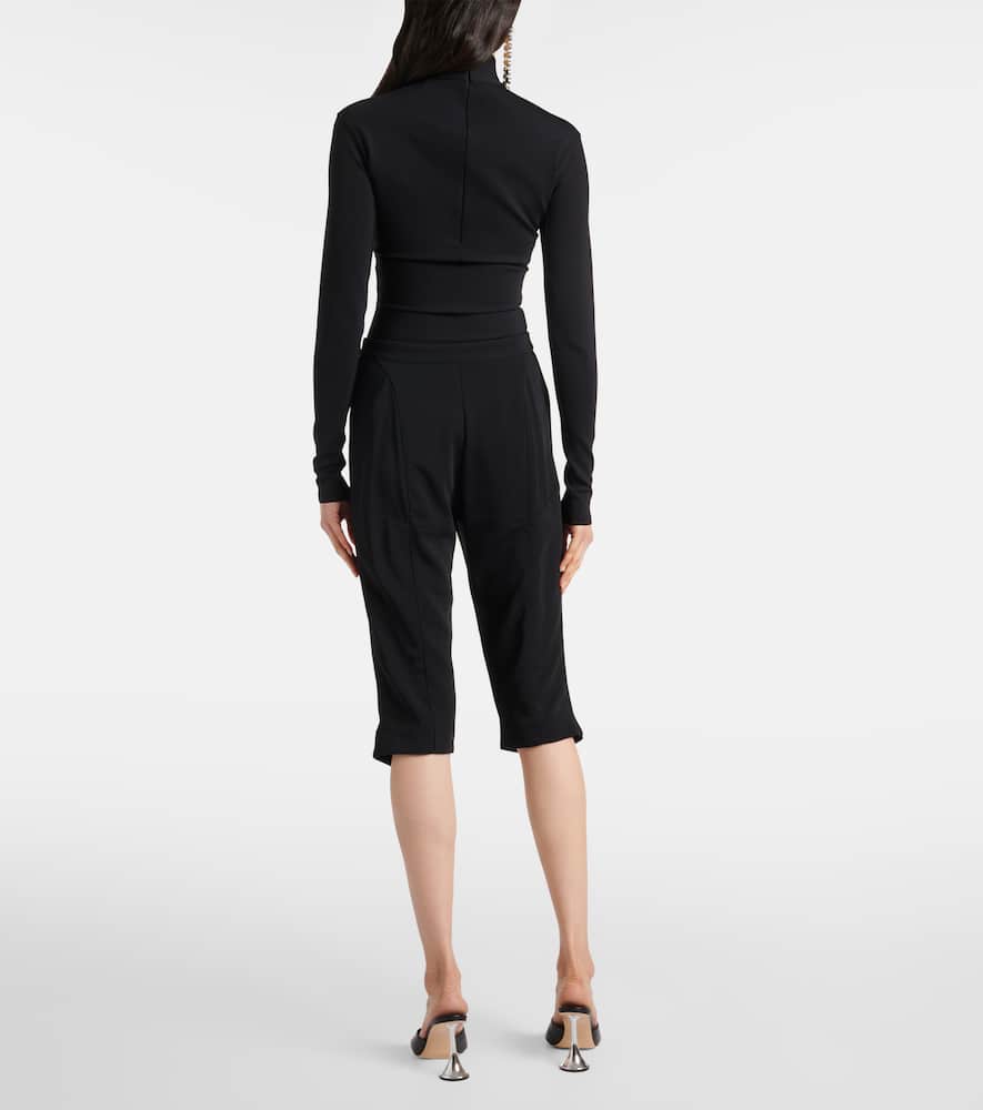 Pierced capri pants