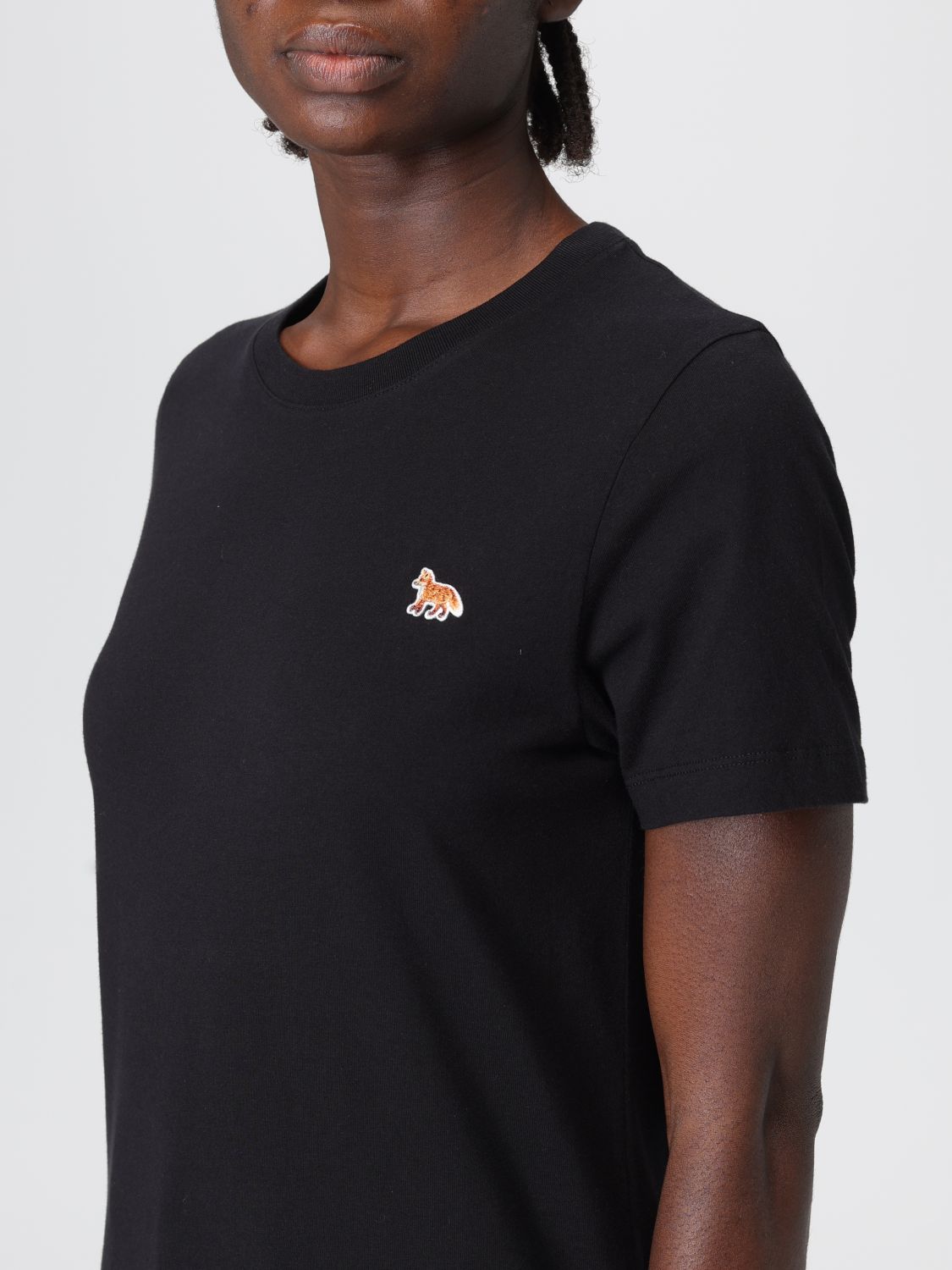 T-Shirt MAISON KITSUNÉ Woman color Black