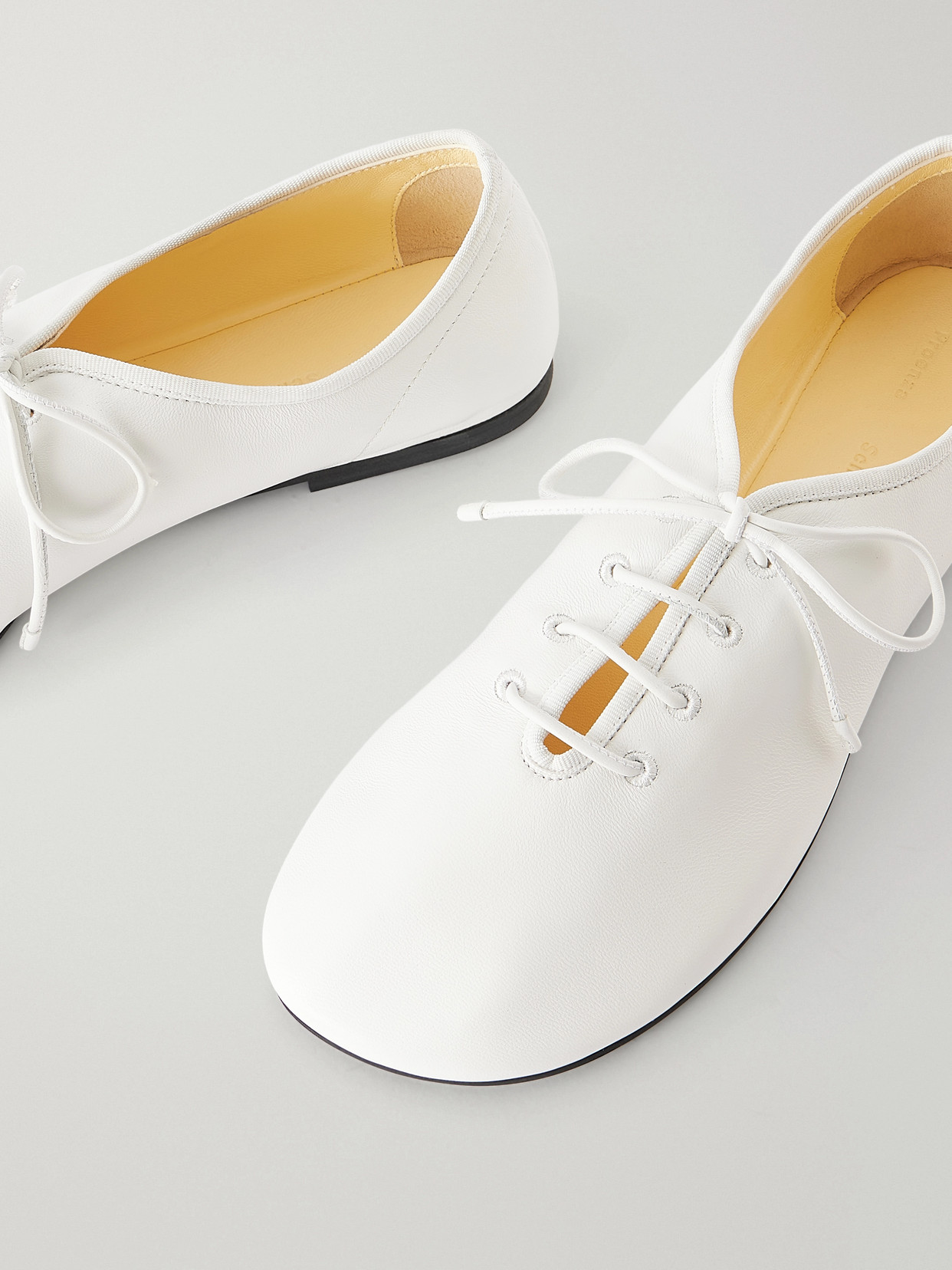 Glove Leather Brogues - White