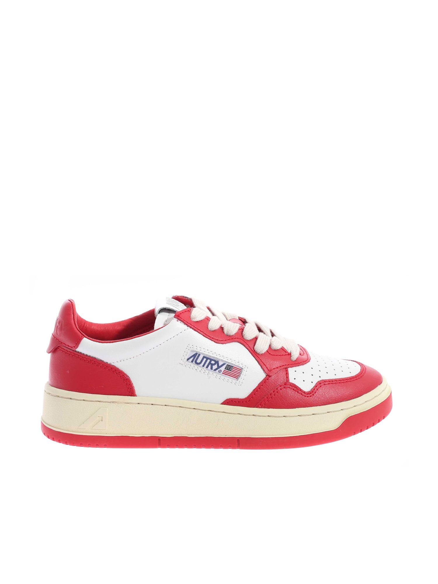 Sneakers in smooth leather