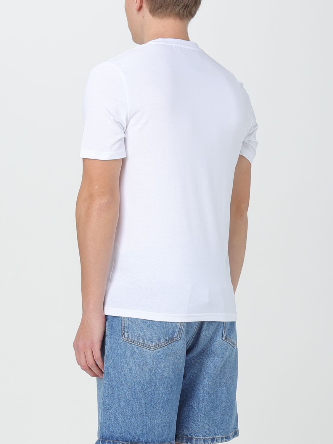 T-Shirt Men color White