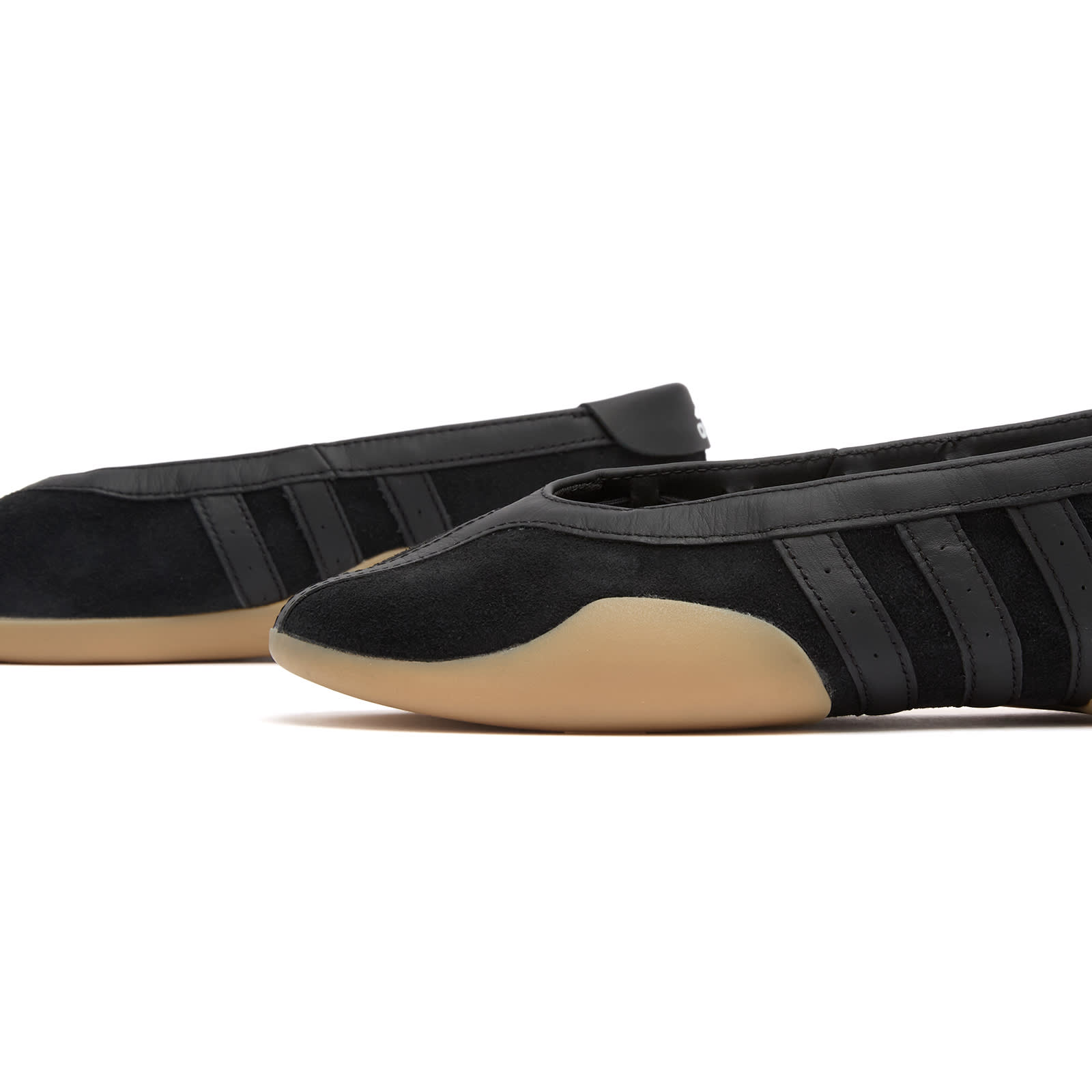 Women's Taekwondo Mei Ballet Sneaker Core Black/White