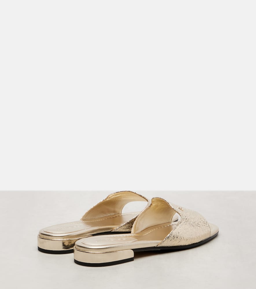Dina metallic slides