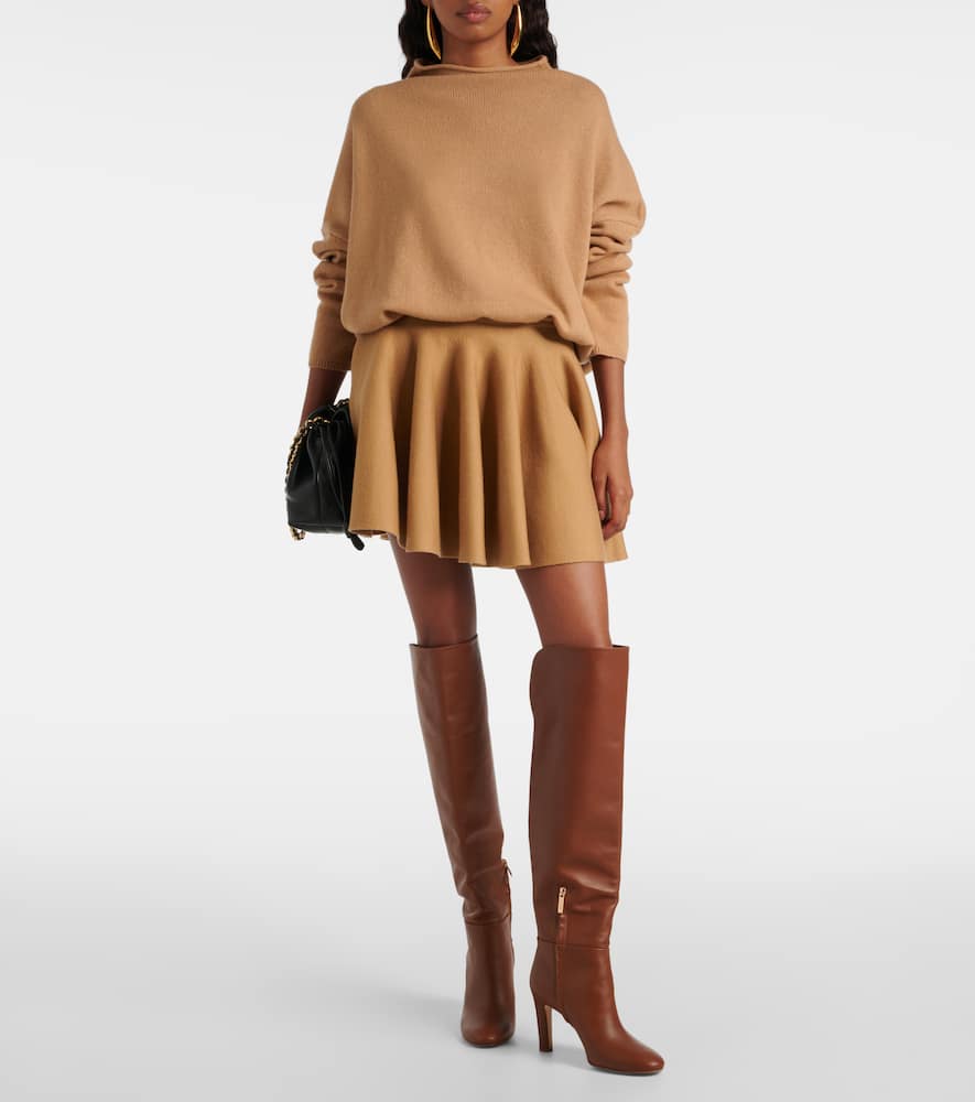 Sandy cashmere sweater