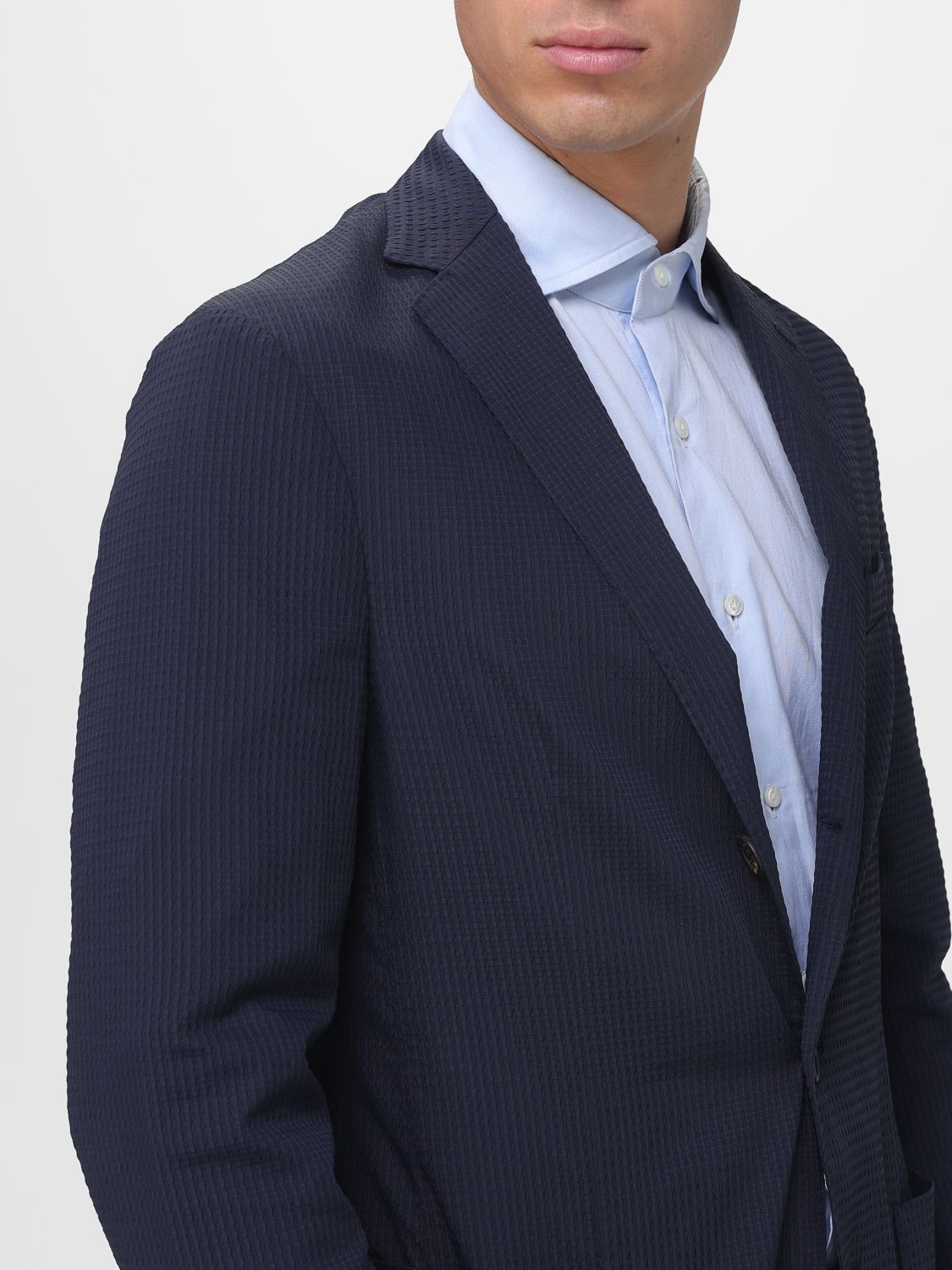 Suit Men color Blue