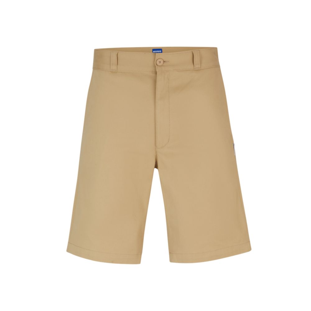 Regular-fit regular-rise shorts in cotton twill