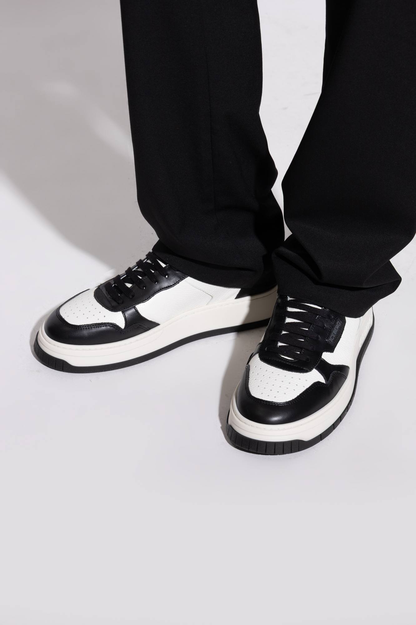 Sports Shoes With Logo, Men's, White