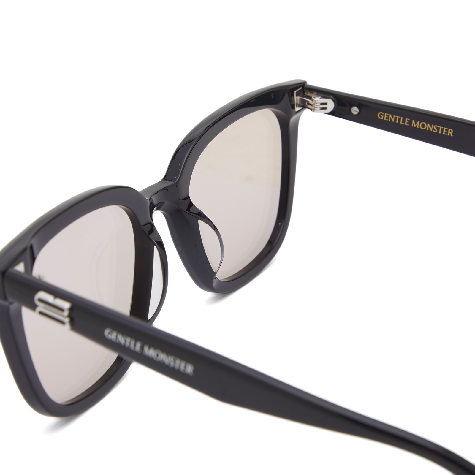 Pino Sunglasses in Black/Brown 